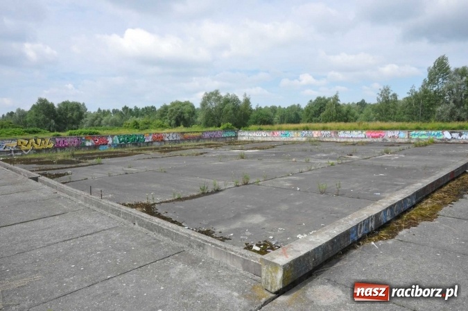 Zdjęcie w galerii na portalu naszraciborz.pl: Pojawił się pomysł na to, jak zagospodarować niedokończone kąpielisko na Ostrogu wiadomości z regionu