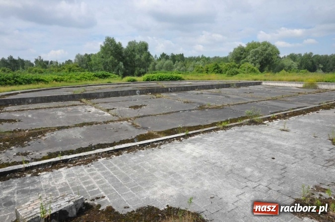 Zdjęcie w galerii na portalu naszraciborz.pl: Pojawił się pomysł na to, jak zagospodarować niedokończone kąpielisko na Ostrogu wiadomości z regionu