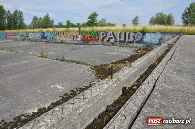 Zdjęcie w galerii na portalu naszraciborz.pl: Pojawił się pomysł na to, jak zagospodarować niedokończone kąpielisko na Ostrogu wiadomości z regionu