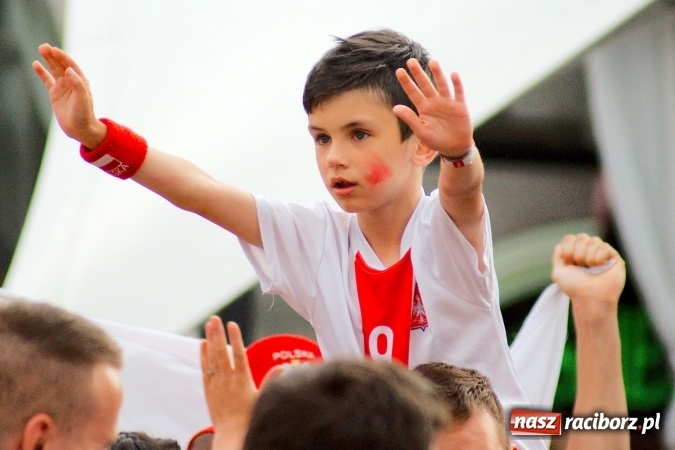 Zdjęcie w galerii na portalu naszraciborz.pl: Polska dawaj! Braxton zorganizuje raciborską strefę kibica  wiadomości z regionu