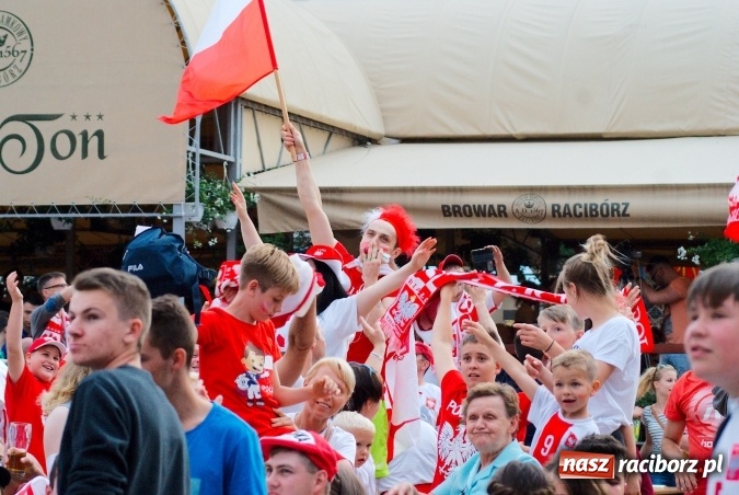 Zdjęcie w galerii na portalu naszraciborz.pl: Polska dawaj! Braxton zorganizuje raciborską strefę kibica  wiadomości z regionu
