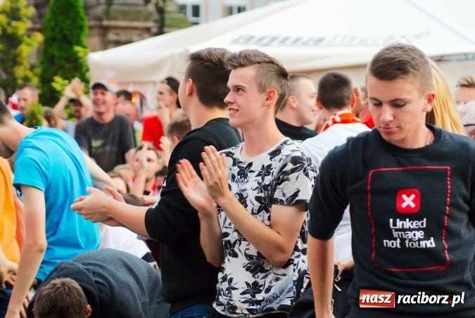 Zdjęcie w galerii na portalu naszraciborz.pl: Polska dawaj! Braxton zorganizuje raciborską strefę kibica  wiadomości z regionu