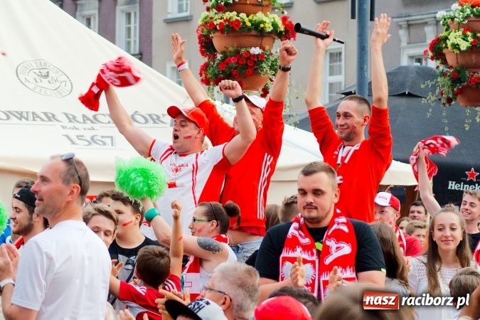 Zdjęcie w galerii na portalu naszraciborz.pl: Polska dawaj! Braxton zorganizuje raciborską strefę kibica  wiadomości z regionu