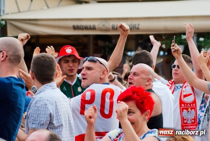 Zdjęcie w galerii na portalu naszraciborz.pl: Polska dawaj! Braxton zorganizuje raciborską strefę kibica  wiadomości z regionu