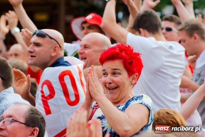 Zdjęcie w galerii na portalu naszraciborz.pl: Polska dawaj! Braxton zorganizuje raciborską strefę kibica  wiadomości z regionu