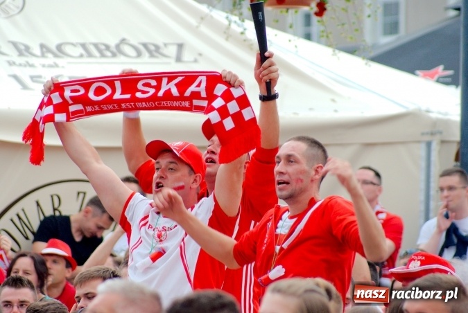 Zdjęcie w galerii na portalu naszraciborz.pl: Polska dawaj! Braxton zorganizuje raciborską strefę kibica  wiadomości z regionu