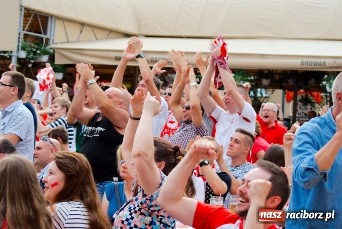 Zdjęcie w galerii na portalu naszraciborz.pl: Polska dawaj! Braxton zorganizuje raciborską strefę kibica  wiadomości z regionu