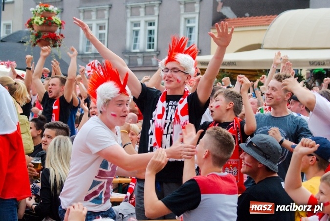 Zdjęcie w galerii na portalu naszraciborz.pl: Polska dawaj! Braxton zorganizuje raciborską strefę kibica  wiadomości z regionu