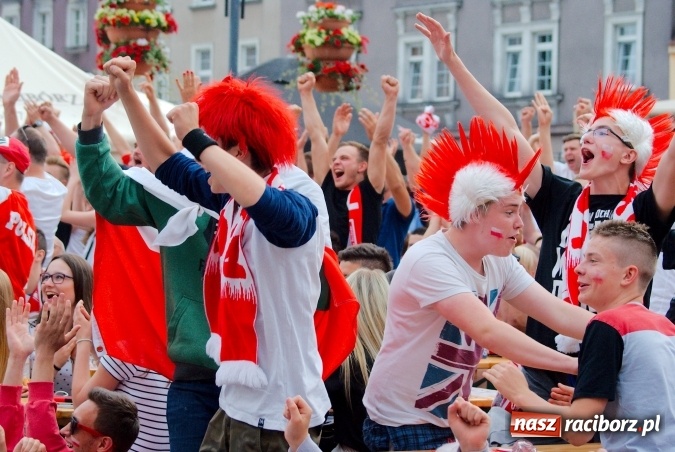 Zdjęcie w galerii na portalu naszraciborz.pl: Polska dawaj! Braxton zorganizuje raciborską strefę kibica  wiadomości z regionu