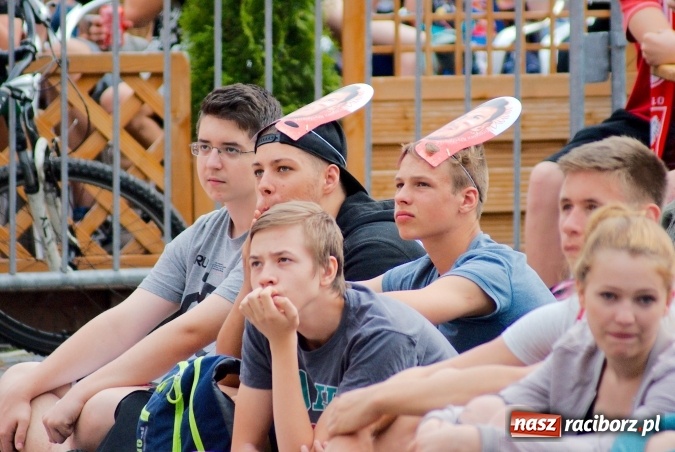 Zdjęcie w galerii na portalu naszraciborz.pl: Polska dawaj! Braxton zorganizuje raciborską strefę kibica  wiadomości z regionu