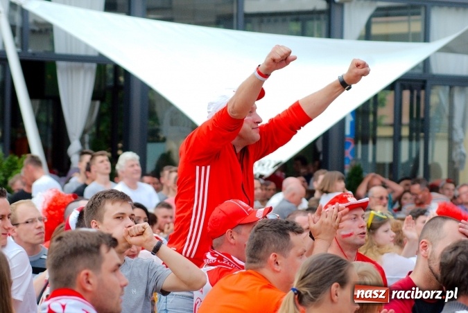 Zdjęcie w galerii na portalu naszraciborz.pl: Polska dawaj! Braxton zorganizuje raciborską strefę kibica  wiadomości z regionu