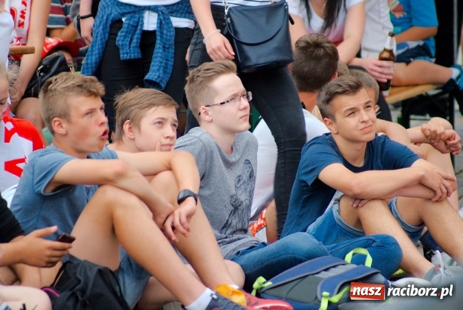 Zdjęcie w galerii na portalu naszraciborz.pl: Polska dawaj! Braxton zorganizuje raciborską strefę kibica  wiadomości z regionu