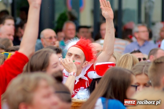 Zdjęcie w galerii na portalu naszraciborz.pl: Polska dawaj! Braxton zorganizuje raciborską strefę kibica  wiadomości z regionu