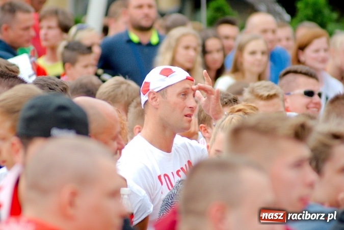 Zdjęcie w galerii na portalu naszraciborz.pl: Polska dawaj! Braxton zorganizuje raciborską strefę kibica  wiadomości z regionu