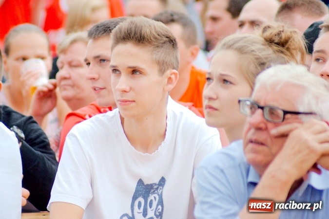 Zdjęcie w galerii na portalu naszraciborz.pl: Polska dawaj! Braxton zorganizuje raciborską strefę kibica  wiadomości z regionu