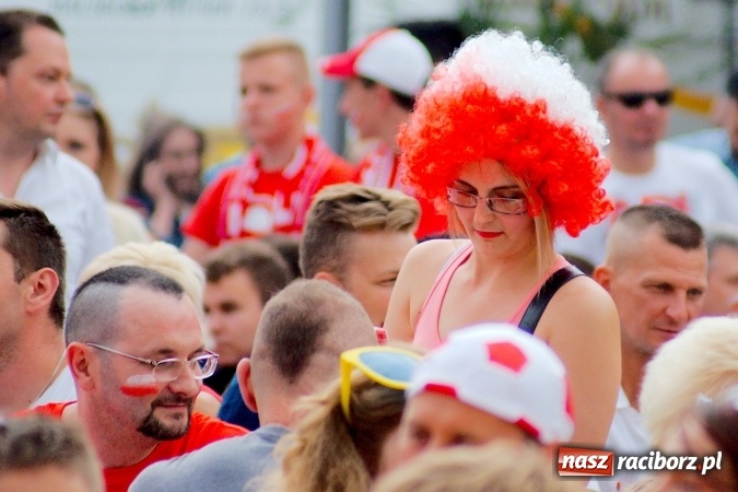 Zdjęcie w galerii na portalu naszraciborz.pl: Polska dawaj! Braxton zorganizuje raciborską strefę kibica  wiadomości z regionu