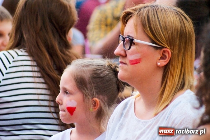 Zdjęcie w galerii na portalu naszraciborz.pl: Polska dawaj! Braxton zorganizuje raciborską strefę kibica  wiadomości z regionu
