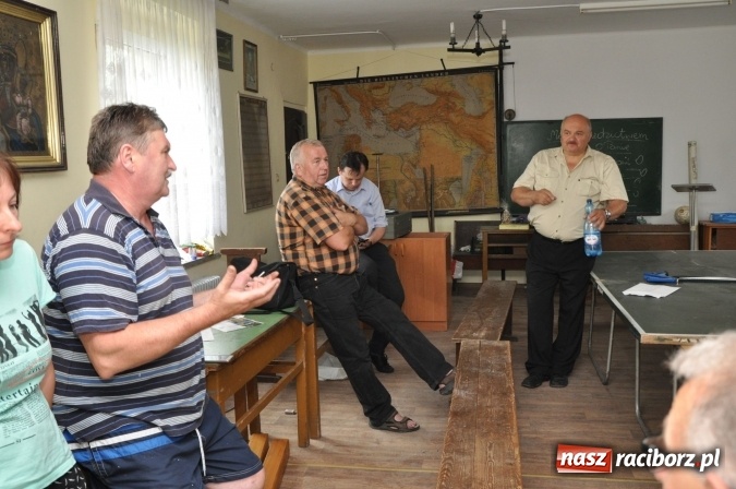 Zdjęcie w galerii na portalu naszraciborz.pl: Na spotkaniu z mieszkańcami w sprawie spichlerza byli prawie wszyscy... opr&oacute;cz mieszkańc&oacute;w wiadomości z regionu