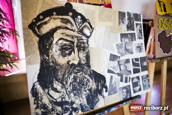 Zdjęcie w galerii na portalu naszraciborz.pl: Rozstrzygnięcie Konkursu Plastycznego 1050 lat Chrztu Polski wiadomości z regionu