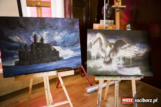Zdjęcie w galerii na portalu naszraciborz.pl: Rozstrzygnięcie Konkursu Plastycznego 1050 lat Chrztu Polski wiadomości z regionu