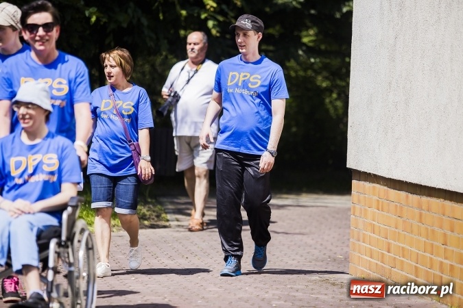 Zdjęcie w galerii na portalu naszraciborz.pl: Seniorzy ze Złotej Jesieni stawiają na sport  wiadomości z regionu