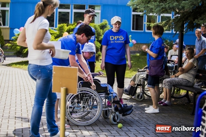Zdjęcie w galerii na portalu naszraciborz.pl: Seniorzy ze Złotej Jesieni stawiają na sport  wiadomości z regionu