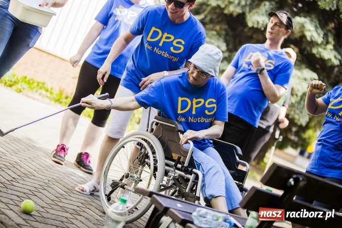 Zdjęcie w galerii na portalu naszraciborz.pl: Seniorzy ze Złotej Jesieni stawiają na sport  wiadomości z regionu