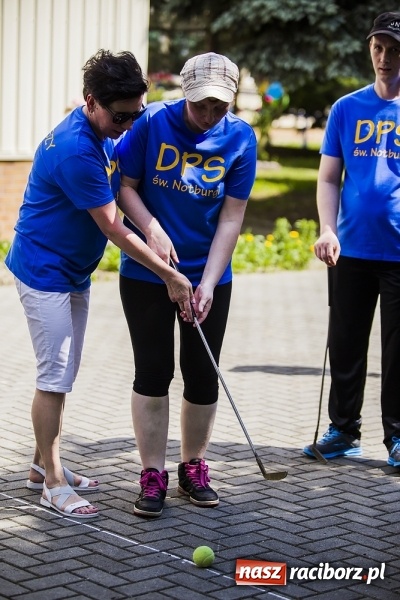 Zdjęcie w galerii na portalu naszraciborz.pl: Seniorzy ze Złotej Jesieni stawiają na sport  wiadomości z regionu