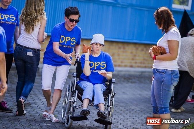 Zdjęcie w galerii na portalu naszraciborz.pl: Seniorzy ze Złotej Jesieni stawiają na sport  wiadomości z regionu