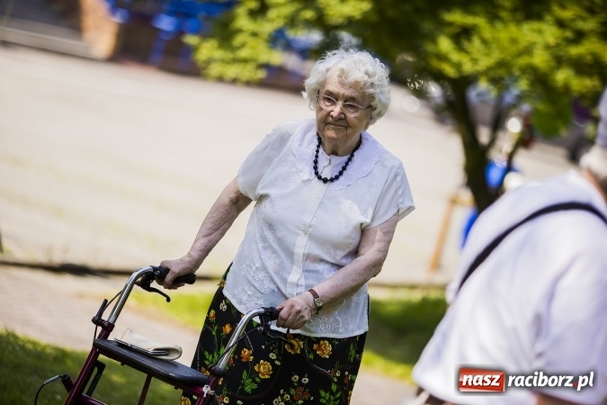 Zdjęcie w galerii na portalu naszraciborz.pl: Seniorzy ze Złotej Jesieni stawiają na sport  wiadomości z regionu