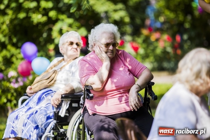 Zdjęcie w galerii na portalu naszraciborz.pl: Seniorzy ze Złotej Jesieni stawiają na sport  wiadomości z regionu