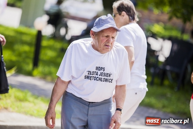 Zdjęcie w galerii na portalu naszraciborz.pl: Seniorzy ze Złotej Jesieni stawiają na sport  wiadomości z regionu