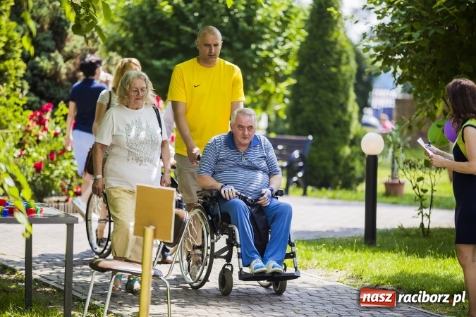 Zdjęcie w galerii na portalu naszraciborz.pl: Seniorzy ze Złotej Jesieni stawiają na sport  wiadomości z regionu