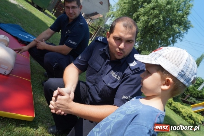 Zdjęcie w galerii na portalu naszraciborz.pl: Policjanci w Przedszkolu w Nędzy. Mówili o bezpieczeństwie  wiadomości z regionu