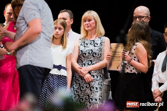 Zdjęcie w galerii na portalu naszraciborz.pl: Gala Laureatów Szkoły Podstawowej nr 18 im. Książąt Raciborskich. Wręczono Orły i Superorły Osiemnastki wiadomości z regionu