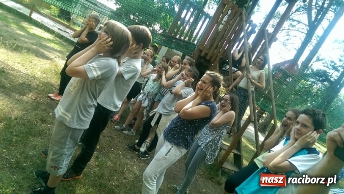 Zdjęcie w galerii na portalu naszraciborz.pl: Komers inaczej w Szkole Podstawowej nr 4  wiadomości z regionu