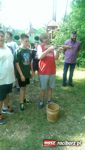 Zdjęcie w galerii na portalu naszraciborz.pl: Komers inaczej w Szkole Podstawowej nr 4  wiadomości z regionu