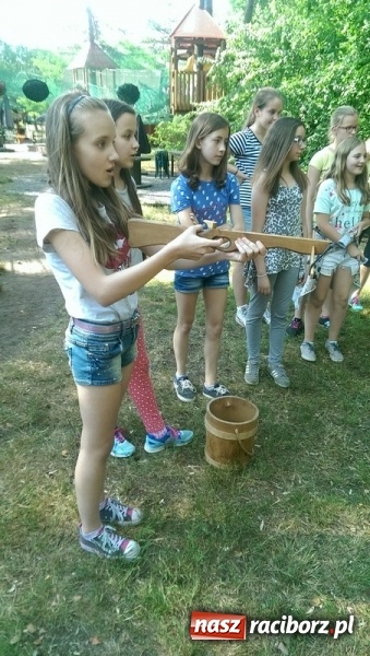 Zdjęcie w galerii na portalu naszraciborz.pl: Komers inaczej w Szkole Podstawowej nr 4  wiadomości z regionu