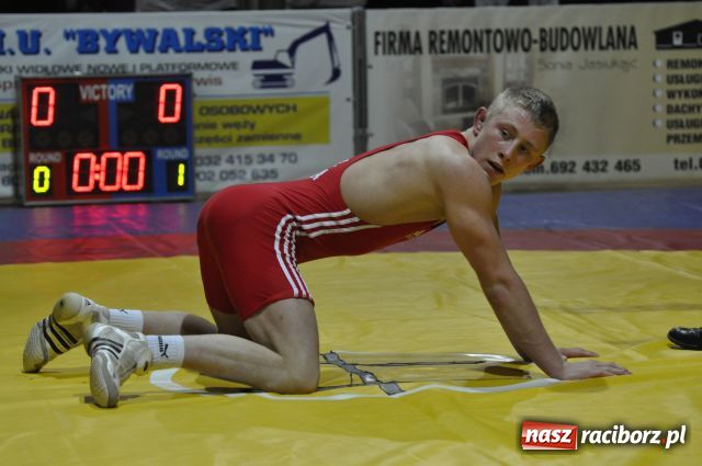 Zdjęcie w galerii na portalu naszraciborz.pl: TYGRYS uratował Unię wiadomości z regionu