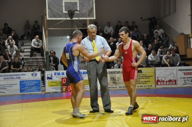 Zdjęcie w galerii na portalu naszraciborz.pl: TYGRYS uratował Unię wiadomości z regionu