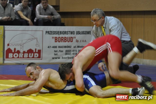 Zdjęcie w galerii na portalu naszraciborz.pl: TYGRYS uratował Unię wiadomości z regionu