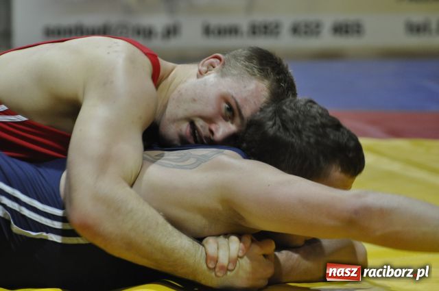 Zdjęcie w galerii na portalu naszraciborz.pl: TYGRYS uratował Unię wiadomości z regionu