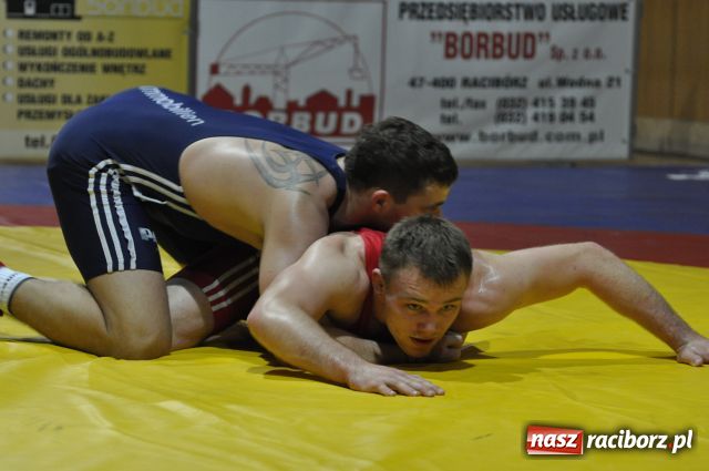 Zdjęcie w galerii na portalu naszraciborz.pl: TYGRYS uratował Unię wiadomości z regionu