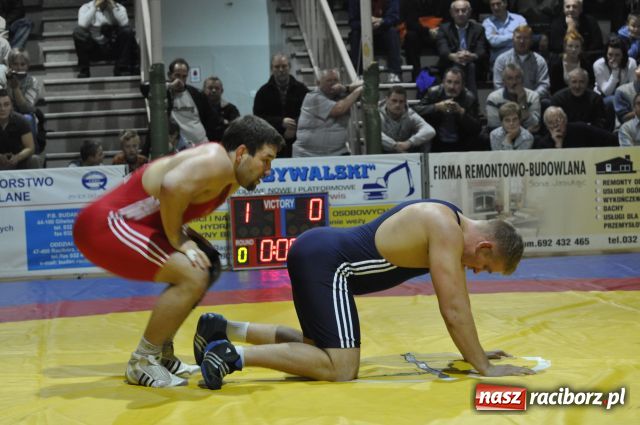 Zdjęcie w galerii na portalu naszraciborz.pl: TYGRYS uratował Unię wiadomości z regionu