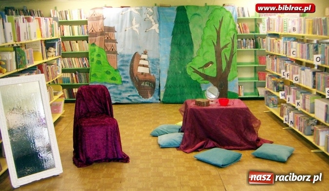 Zdjęcie w galerii na portalu naszraciborz.pl: Śnieżka w bibliotece w Brzeziu  wiadomości z regionu