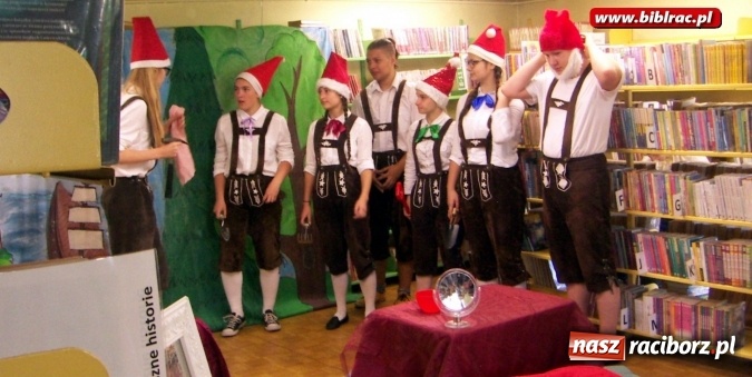 Zdjęcie w galerii na portalu naszraciborz.pl: Śnieżka w bibliotece w Brzeziu  wiadomości z regionu