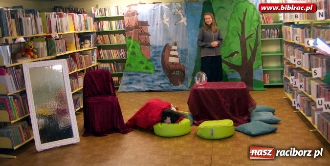 Zdjęcie w galerii na portalu naszraciborz.pl: Śnieżka w bibliotece w Brzeziu  wiadomości z regionu