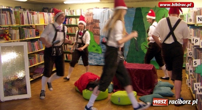 Zdjęcie w galerii na portalu naszraciborz.pl: Śnieżka w bibliotece w Brzeziu  wiadomości z regionu