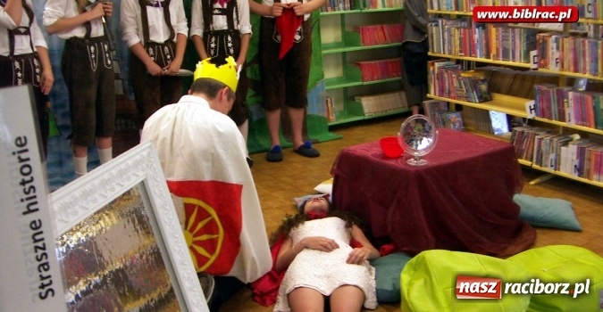 Zdjęcie w galerii na portalu naszraciborz.pl: Śnieżka w bibliotece w Brzeziu  wiadomości z regionu