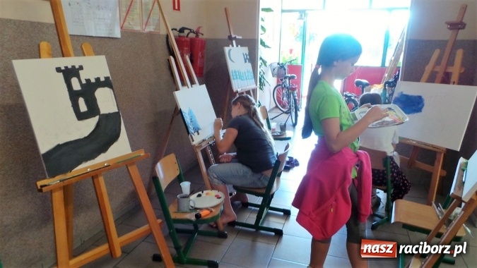 Zdjęcie w galerii na portalu naszraciborz.pl: Nocne spotkanie ze sztuką w Borucinie  wiadomości z regionu